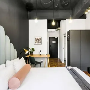 Blackbrick Foreshore Apartment